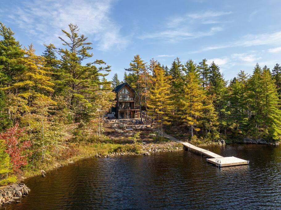 Numinous Cottage Long Lake Oasis Centre Rawdon 外观 照片