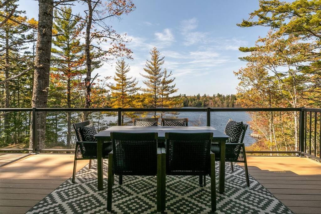 Numinous Cottage Long Lake Oasis Centre Rawdon 外观 照片