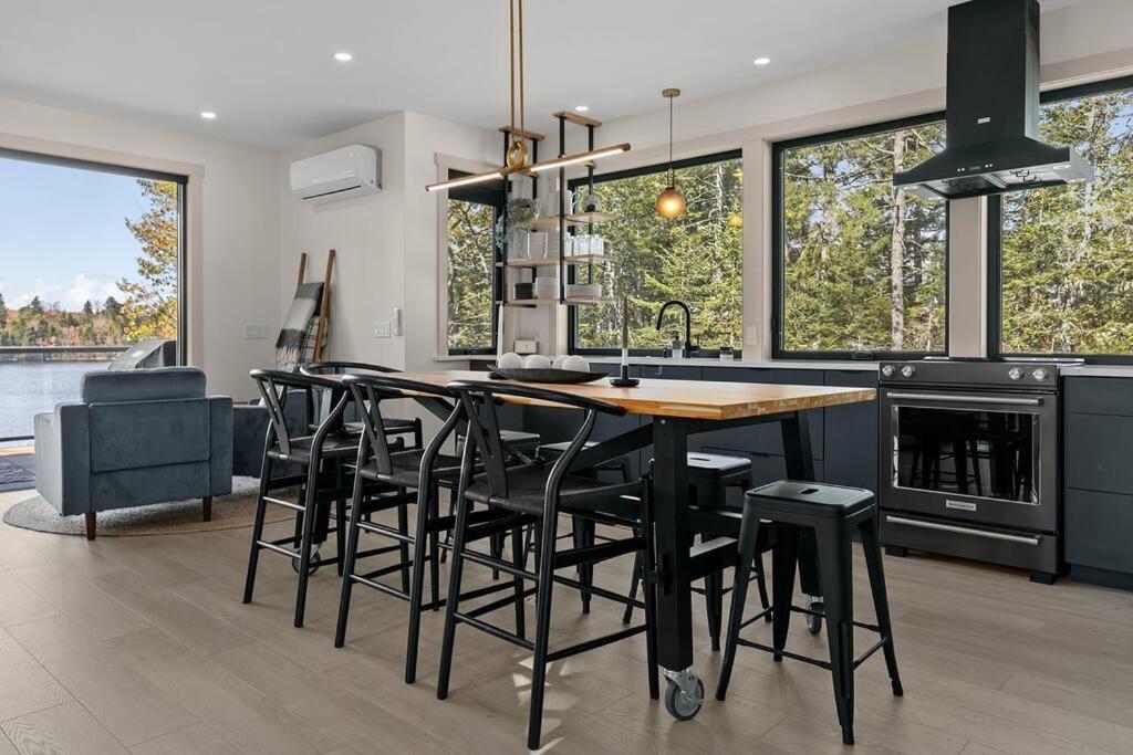 Numinous Cottage Long Lake Oasis Centre Rawdon 外观 照片