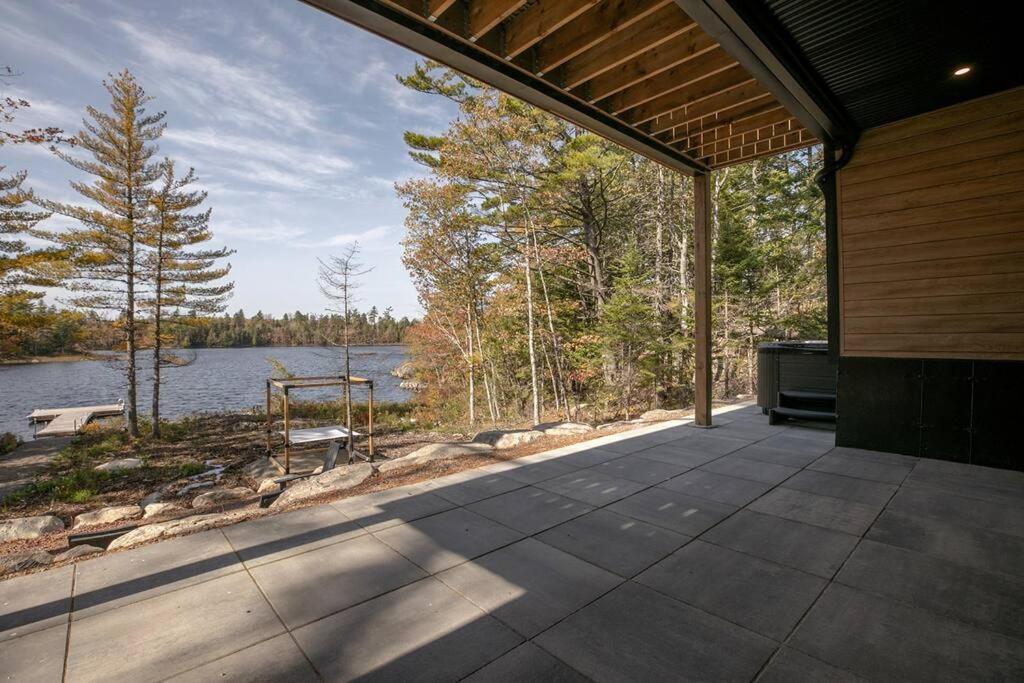 Numinous Cottage Long Lake Oasis Centre Rawdon 外观 照片