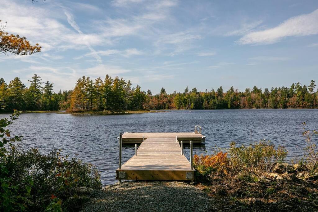 Numinous Cottage Long Lake Oasis Centre Rawdon 外观 照片